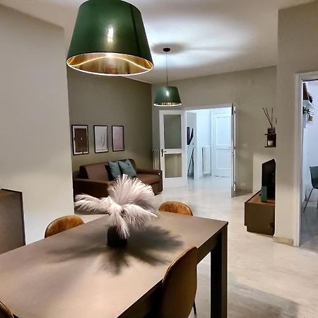 Fd Apartments - Zoe Prestigioso Appartamento Vicino Alla Stazione E Al Centro Monopoli Eksteriør bilde