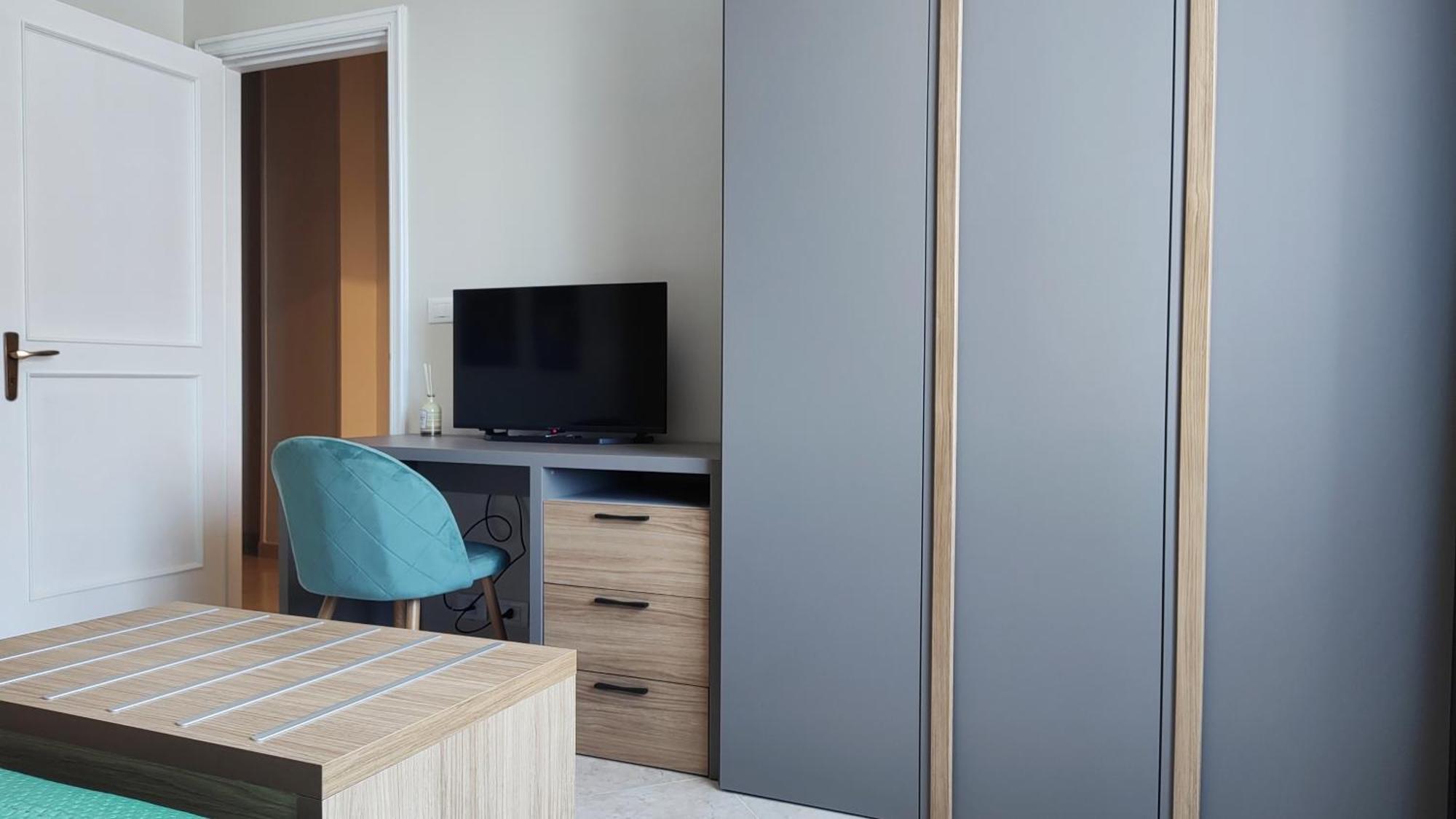 Fd Apartments - Zoe Prestigioso Appartamento Vicino Alla Stazione E Al Centro Monopoli Eksteriør bilde
